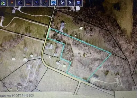 Kentucky Land with Pond