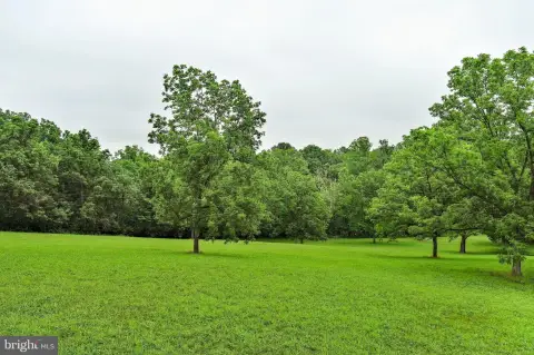 Waterfront Parcel with Open Space