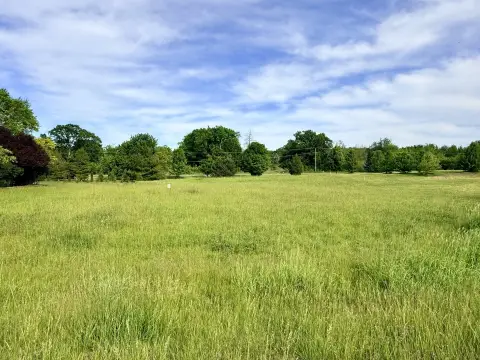 Spacious Homesite in Rose Hill