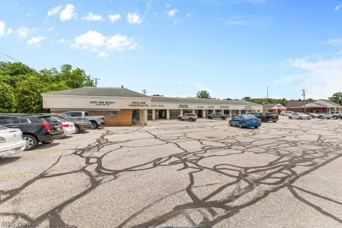 Flex Space at Shopping Plaza