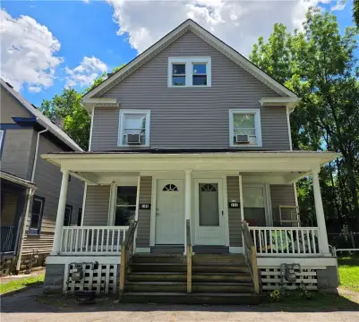 Updated Duplex with Fenced Yard