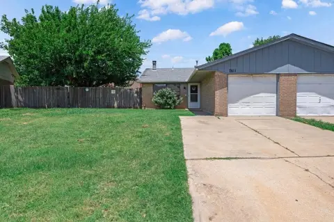 Half Duplex with Attached Garage