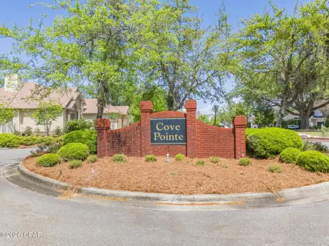 Premium Homesite in Cove Pointe