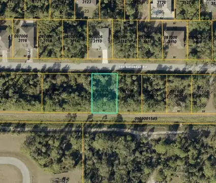 Residential Lot in Growing Northport