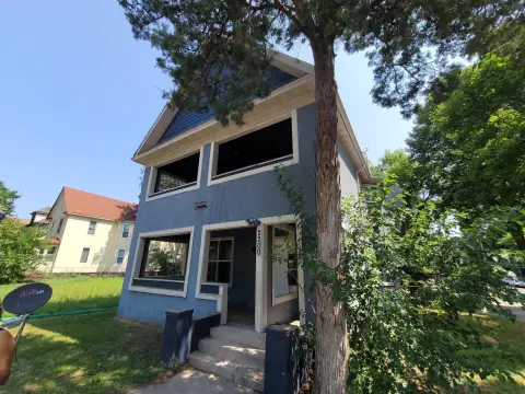 Duplex with Porch