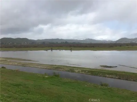Lake Elsinore Flat Land