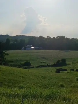 Land with Barn in Clay City