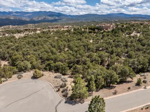 Santa Fe Land with Mountain Views