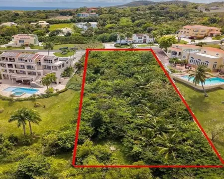 Land with Palmas del Mar View