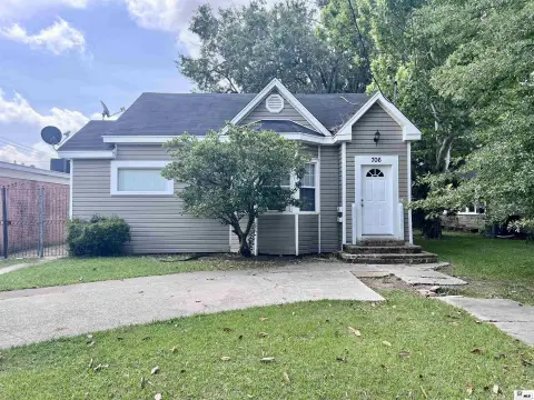 Duplex With Two-Unit Layout