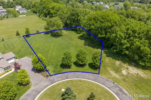 Residential Land in Belmont, MI