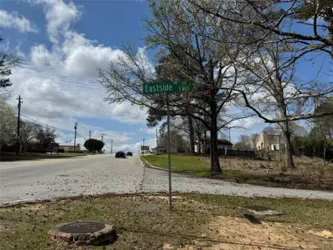 Columbus, GA Corner Lot