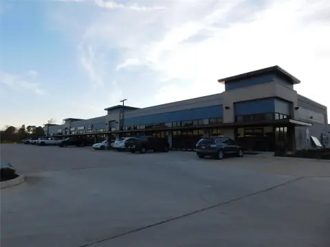 Retail Center with Drive-Through Restaurant