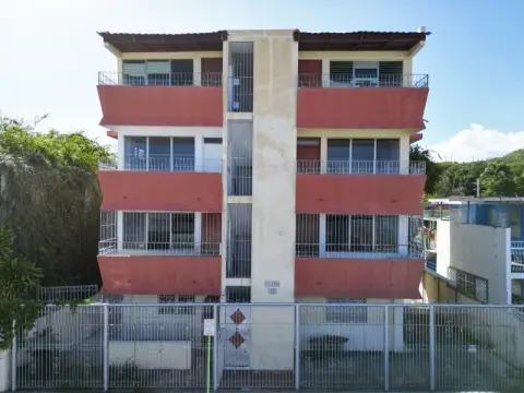 Four-Unit Building with Expansion Potential