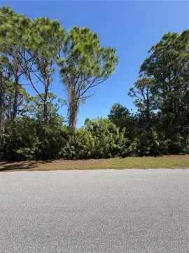 Residential Land in Port Charlotte