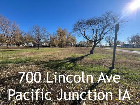 Residential Lots in Pacific Junction