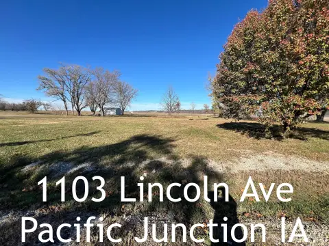 Residential Lots in Pacific Junction