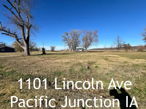 Residential Lots in Pacific Junction