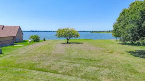 Waterfront Lot in Chandler's Landing