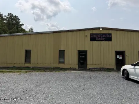 Manufacturing Facility with Loading Dock