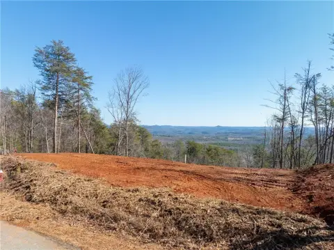Scenic Homesite in Salem, SC