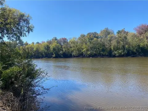 Riverfront Lot in Captains Landing