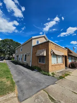 Herkimer Mixed-Use Building For Sale