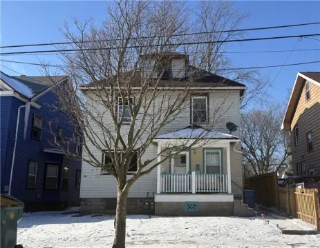 Spacious Duplex in Homestead Heights