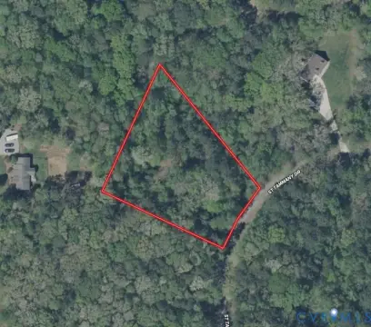 Land in Lake Community