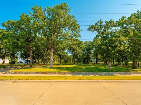 Residential Lot in Arlington, TX
