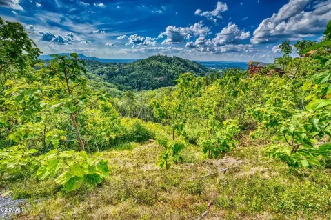 Sevierville Land with Mountain Views