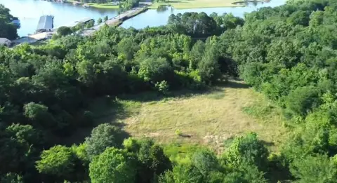 Prime Land Near Lake Palestine