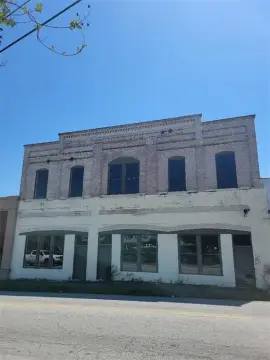 Three-Building Storefront Property