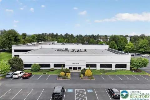 Multi-Tenant Office and Warehouse Building