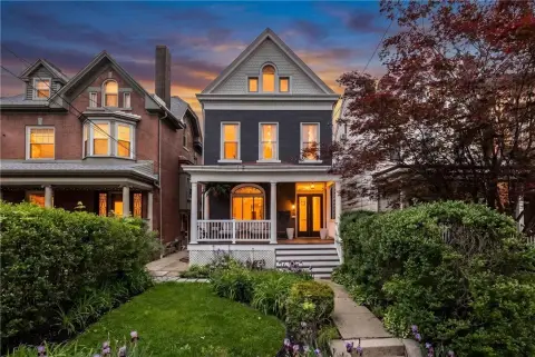 Victorian Duplex with Rear Deck