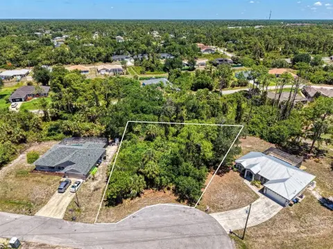 Oversized Lot in Prime Location