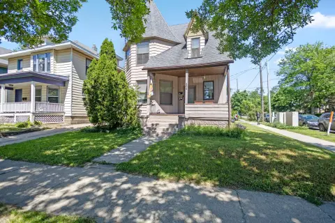 Grand Rapids Duplex Near Cherry