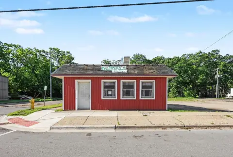 Corner Lot Restaurant Building