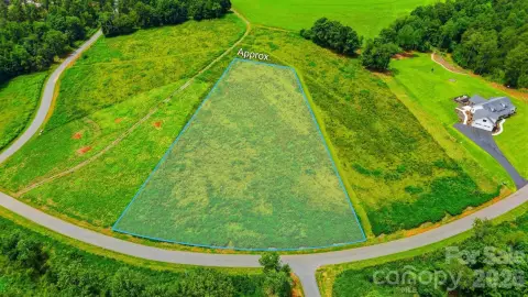Lakefront Residential Homesite