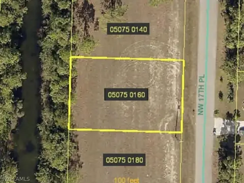 Waterfront Lot in Cape Coral