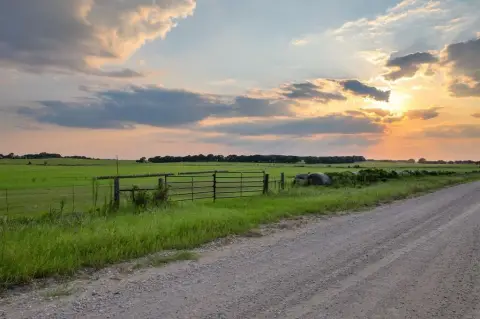 61 Acres Coastal Pasture Land