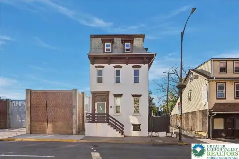 4-Unit Residential Property with Garages
