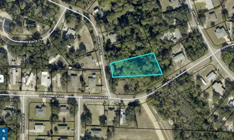 Wooded Lot in Gulf Breeze