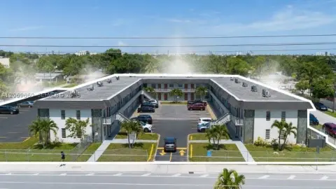 32-Unit Apartment Building