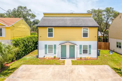 Duplex Townhouse with Private Entrances