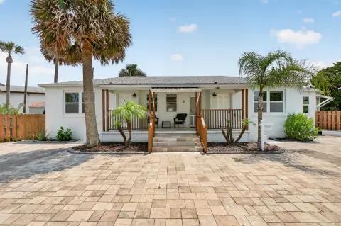 Updated Two-Unit Duplex