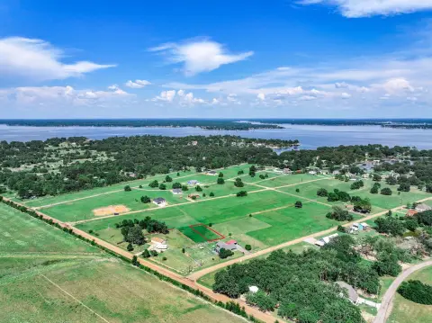 Lakewood Community Waterfront Lot