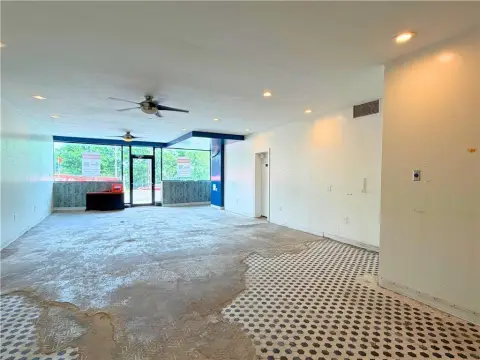 Flex Space with Parking