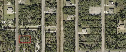 Residential Land in Palm Bay