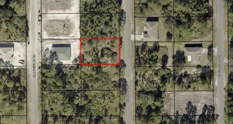 Residential Land in Palm Bay
